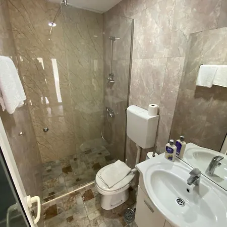 Guest house Saki Budva